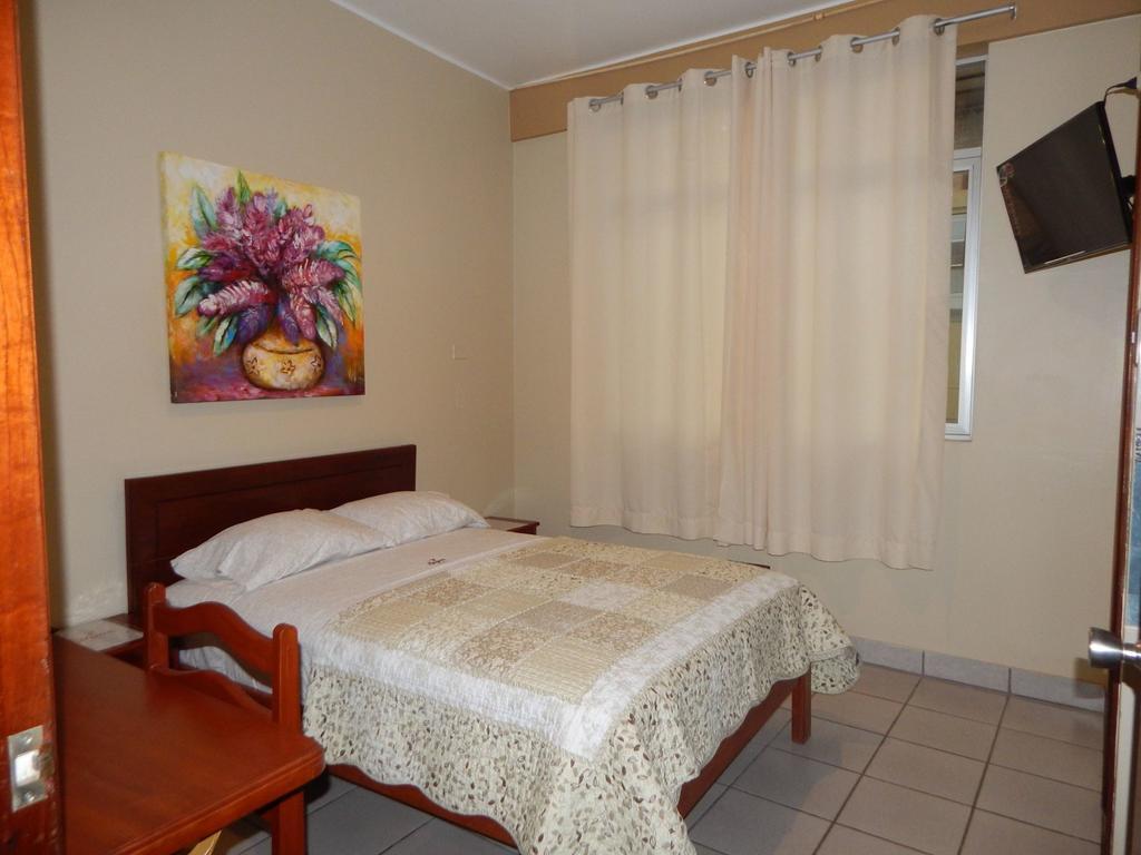 Hotel Suyox Tarapoto Camera foto