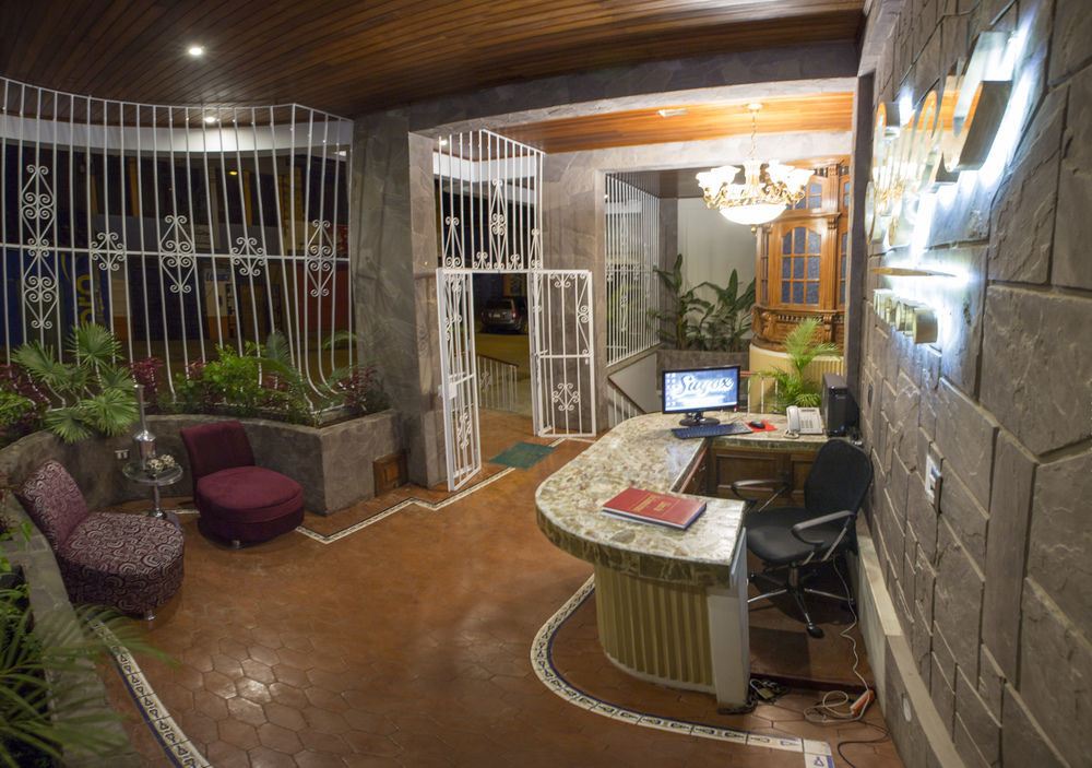 Hotel Suyox Tarapoto Esterno foto